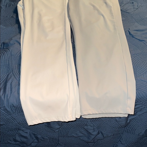 Stone and Gray Johnnie-O 34x34 Golf Pants - Picture 4 of 4